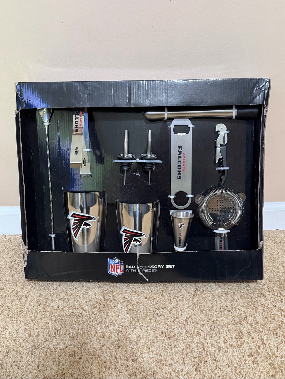 NFL Bar Accessory Set in Black & White